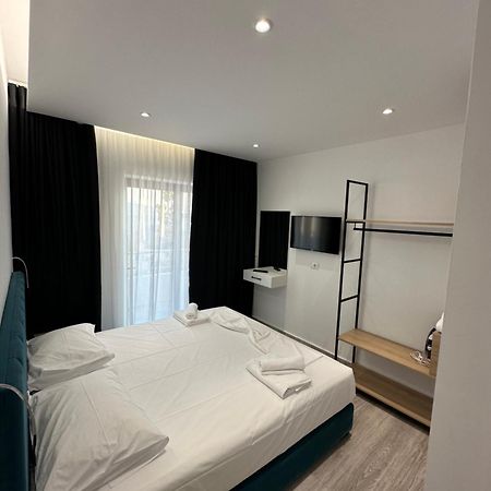 Io'S Apartments Σαράντα Εξωτερικό φωτογραφία