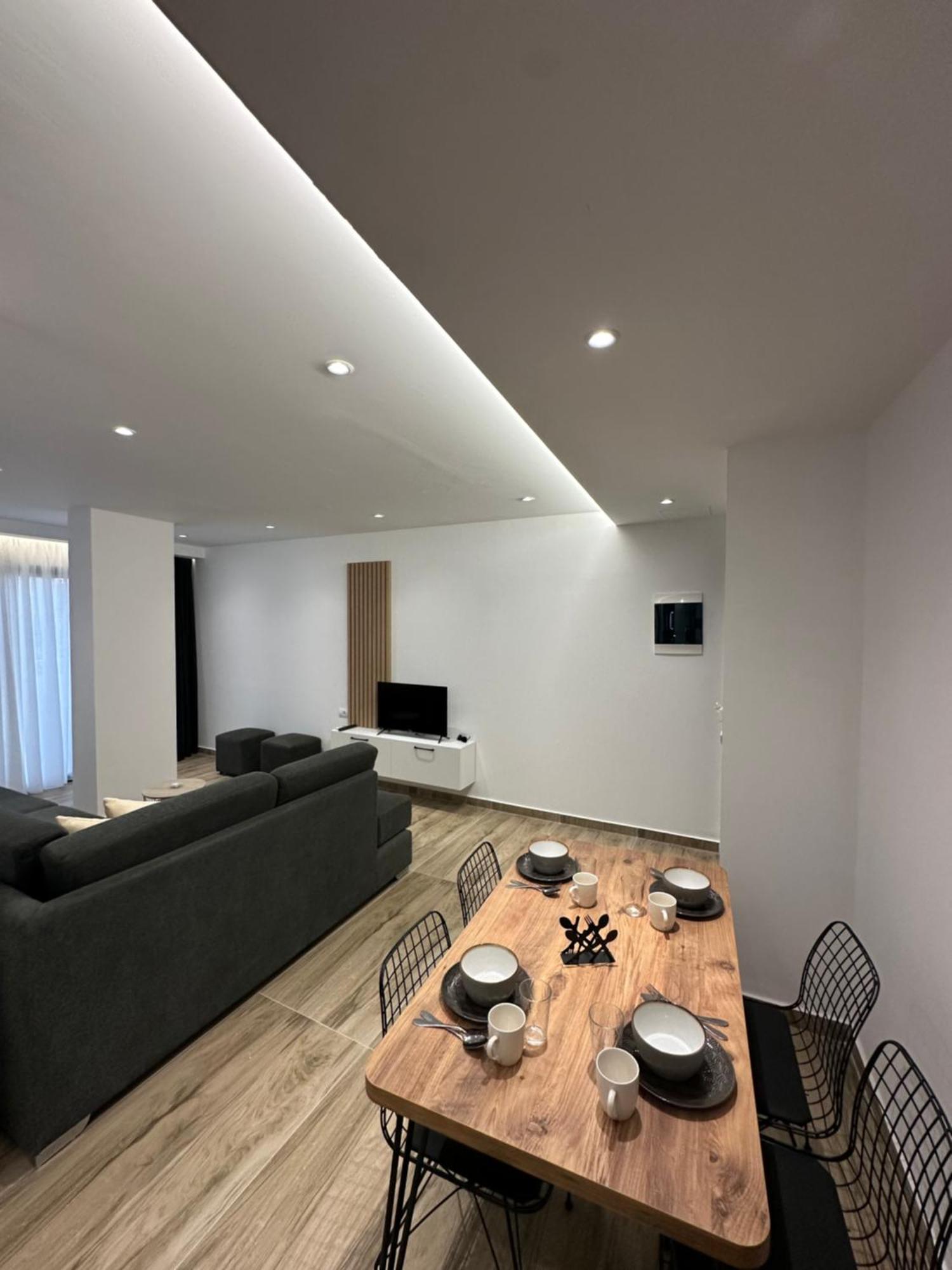 Io'S Apartments Σαράντα Εξωτερικό φωτογραφία