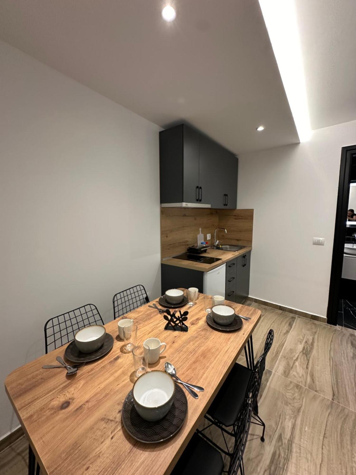 Io'S Apartments Σαράντα Εξωτερικό φωτογραφία