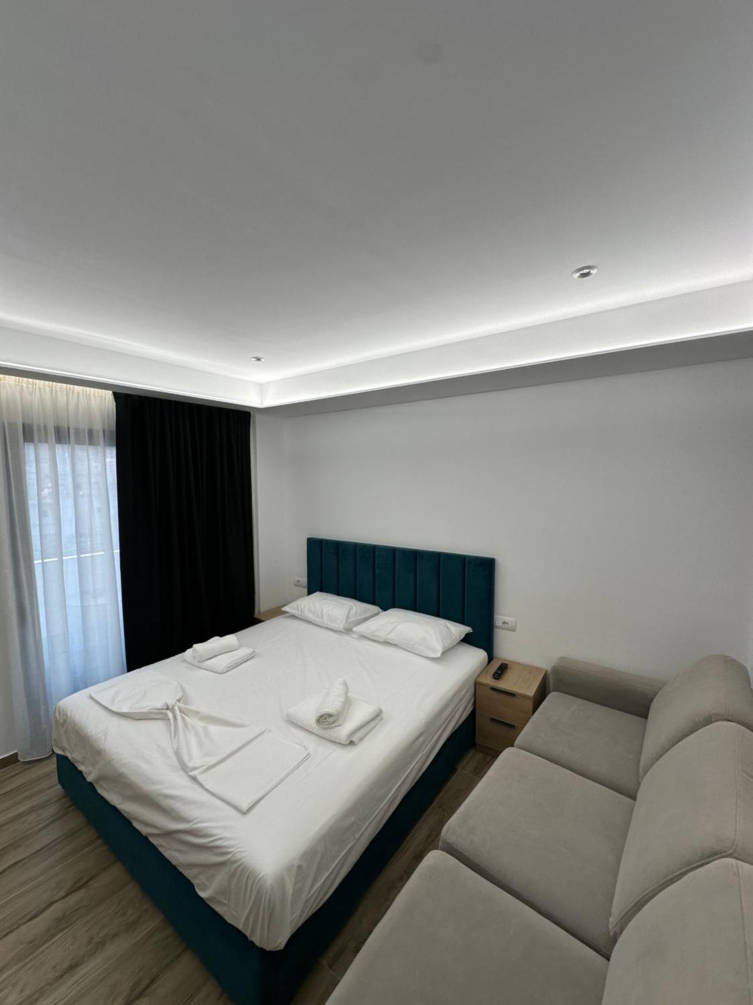 Io'S Apartments Σαράντα Εξωτερικό φωτογραφία
