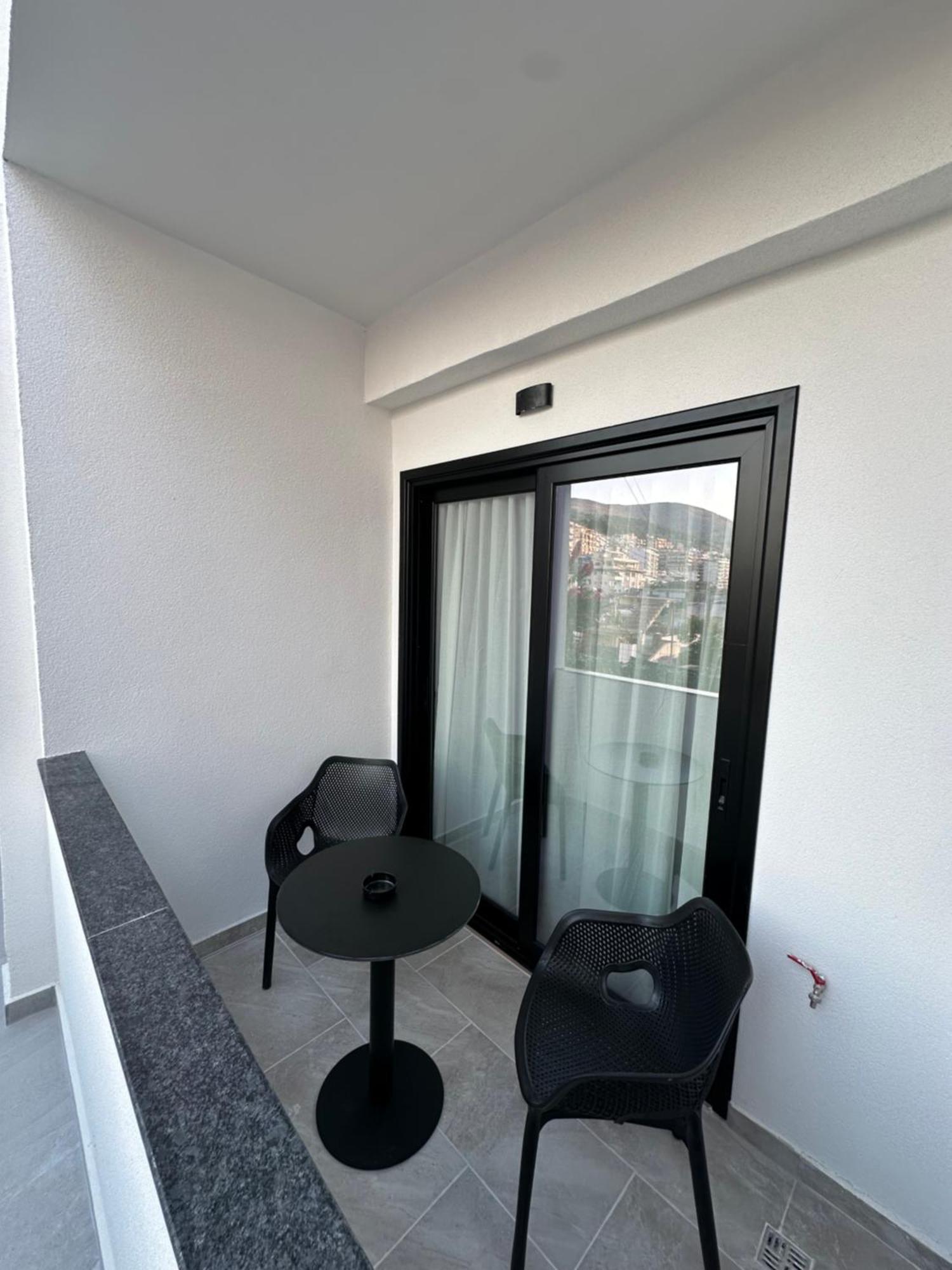 Io'S Apartments Σαράντα Εξωτερικό φωτογραφία