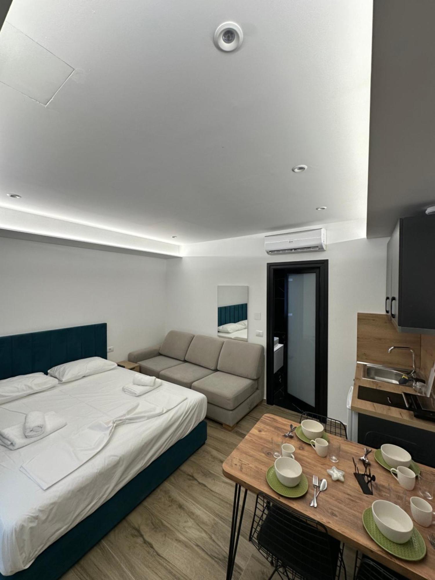 Io'S Apartments Σαράντα Εξωτερικό φωτογραφία