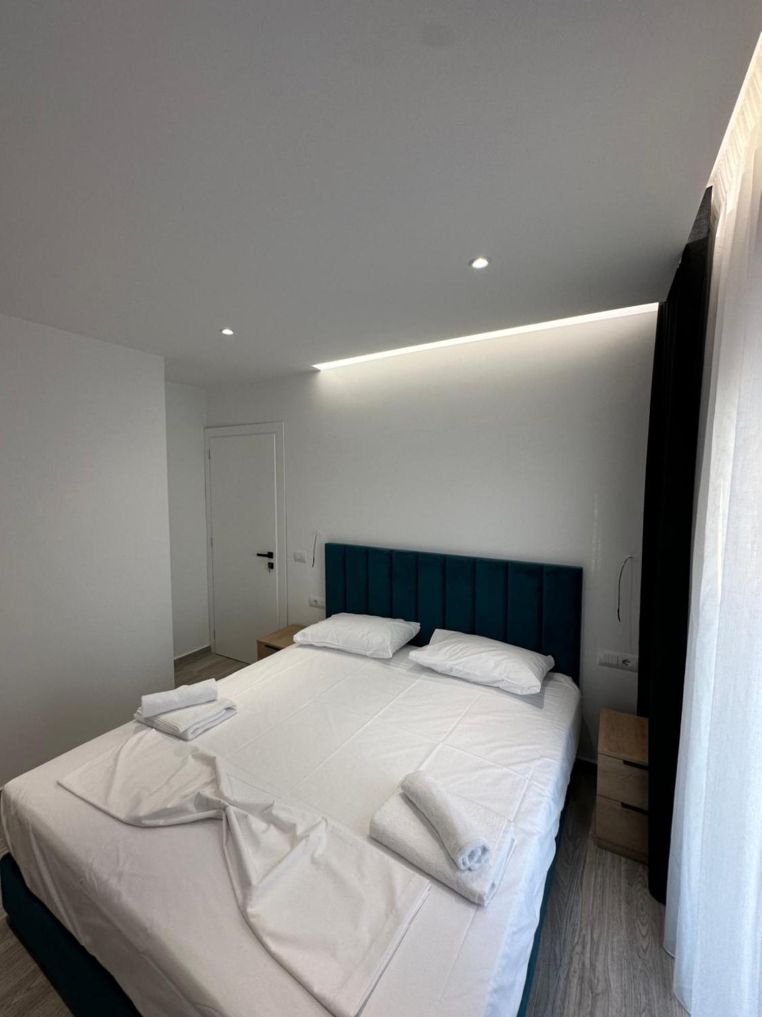 Io'S Apartments Σαράντα Εξωτερικό φωτογραφία