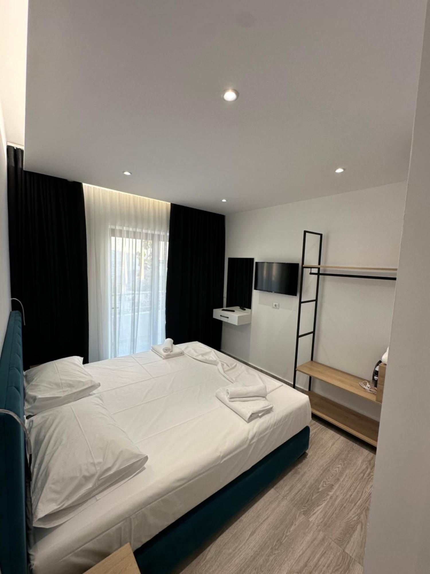 Io'S Apartments Σαράντα Εξωτερικό φωτογραφία