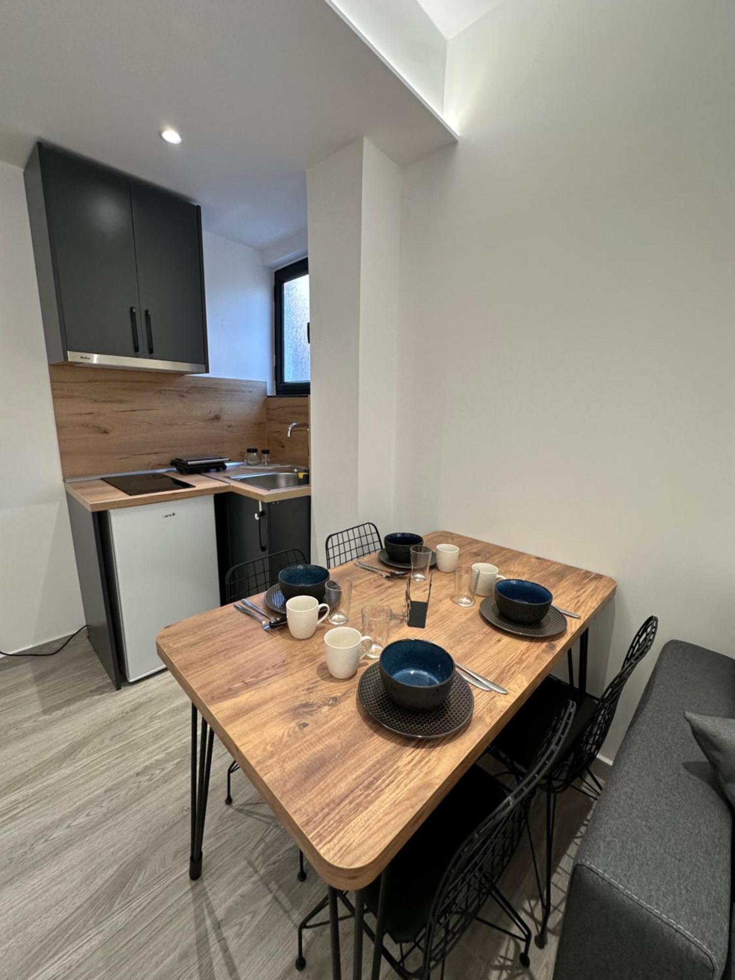 Io'S Apartments Σαράντα Εξωτερικό φωτογραφία